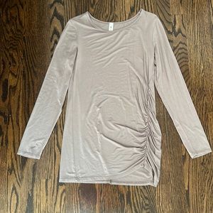 Tunic top size small, excellent condition